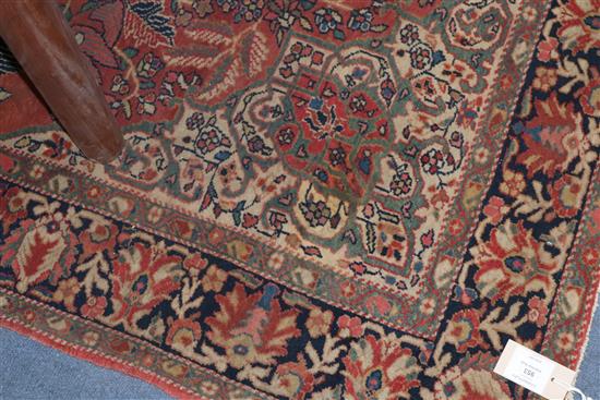 A Kashan rug 210 x 130cm